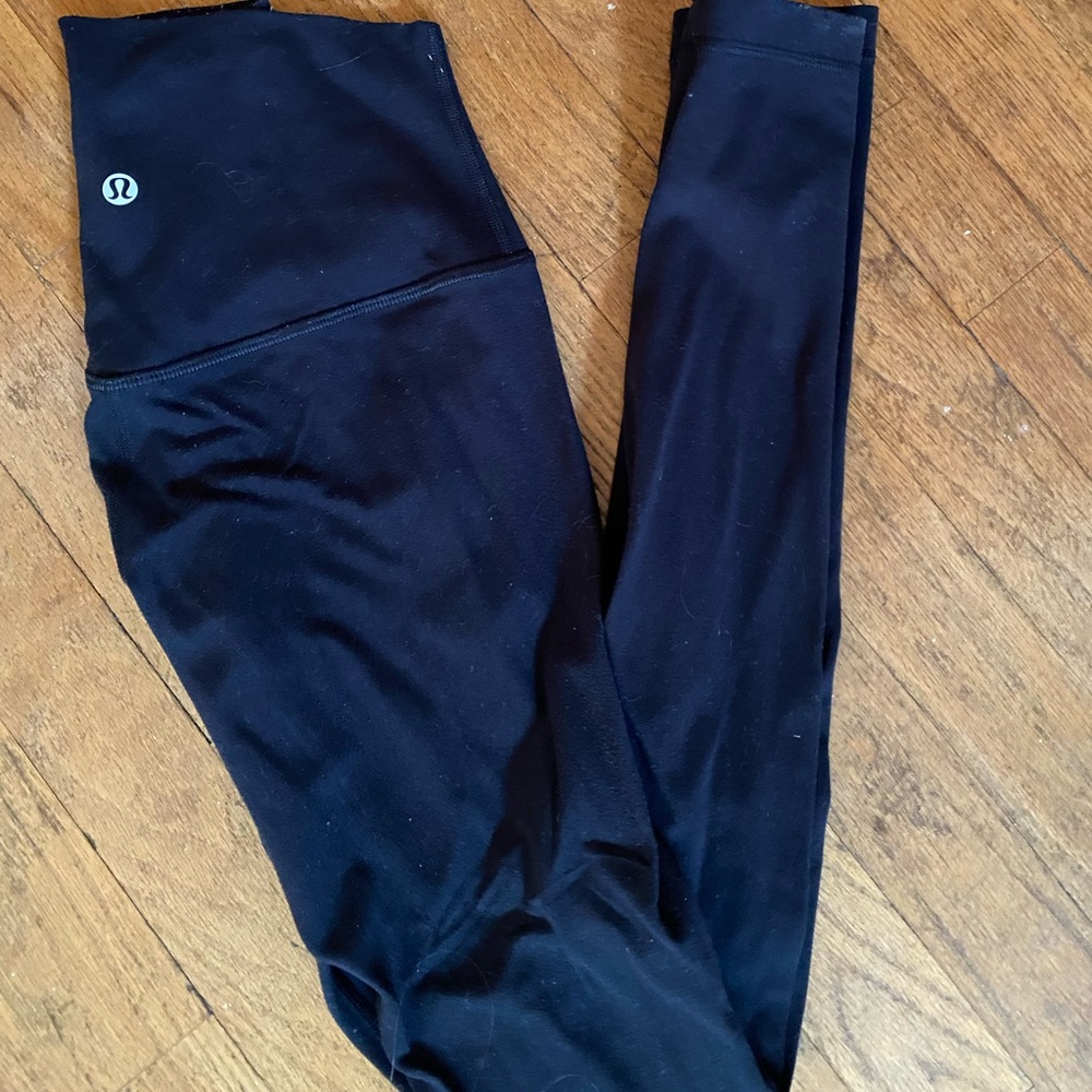 Black Lululemon align leggings